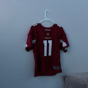 This is a perfect jersey for the cardinals fans!!! Perfect condition!!! Pls help